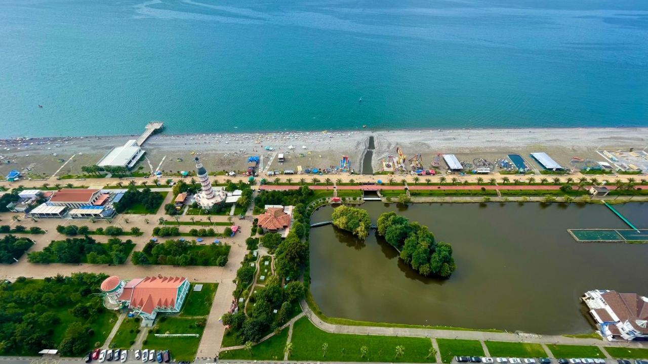 Apartments Black Sea Resort Luxe Батуми Экстерьер фото